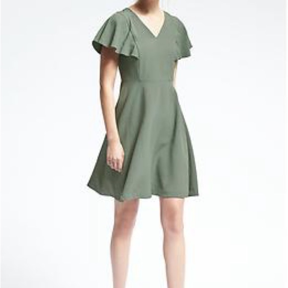 Banana Republic Green Drape Sleeve Dress Size 4